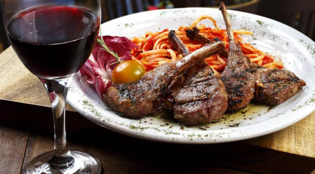 Reguli importante pentru alegerea vinului potrivit pentru masa de Paște