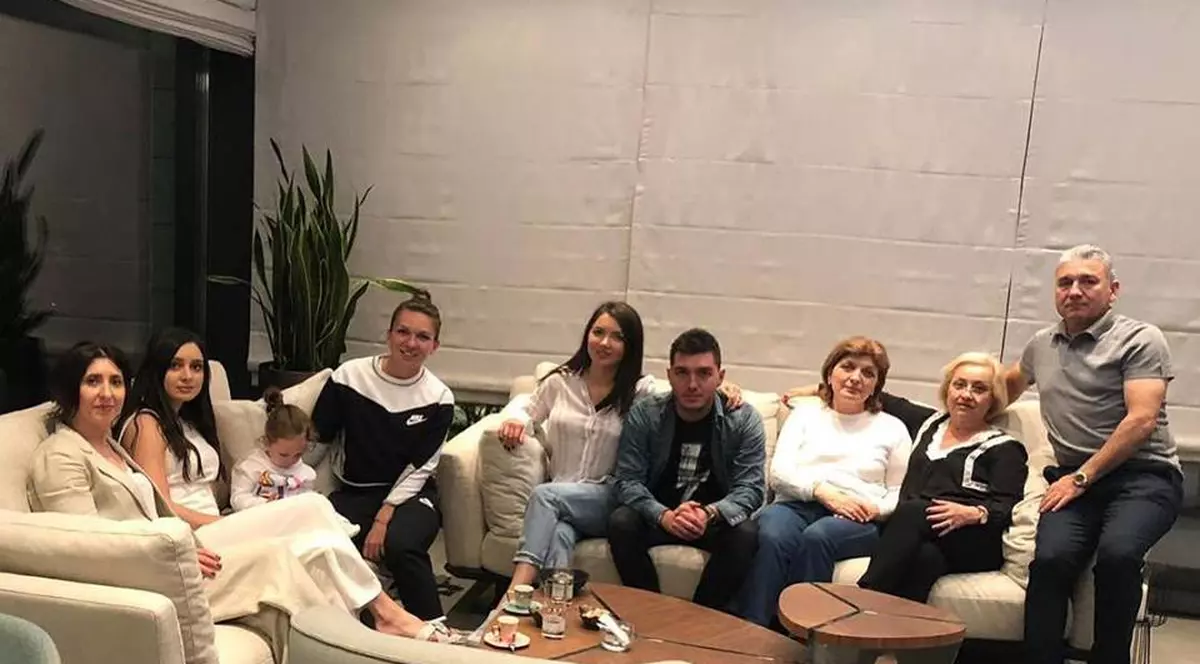 Simona Halep a petrecut Paștele la Constanța. ”Suntem o familie un
