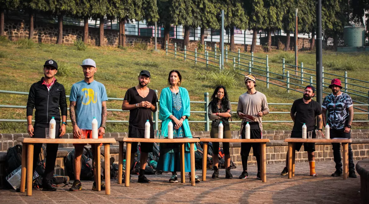 Patru echipe luptă în etapa semifinală „Asia Express”. „Doctorul ne-a sugerat să mergem la spital”