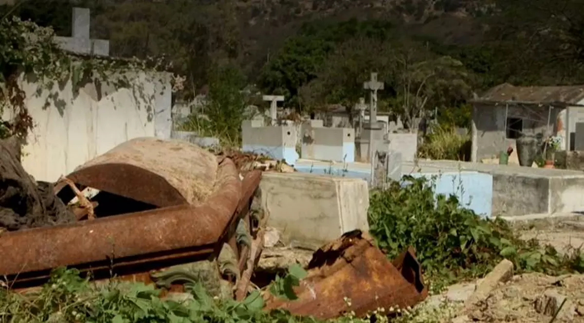 Venezuela, pământul fără lege. Până și mormintele au ajuns să fie vandalizate de hoți