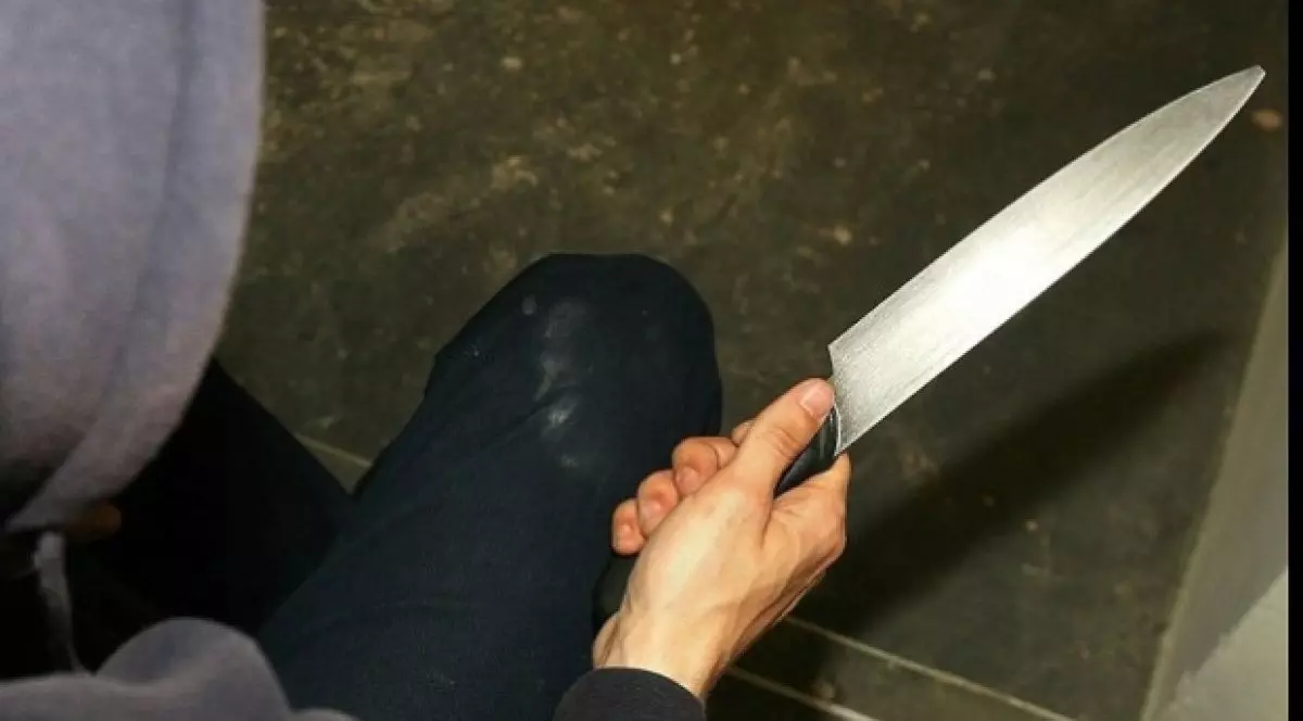 Un bărbat din Iași a fost înjunghiat mortal de unchiul său. Agresorul are 80 de ani