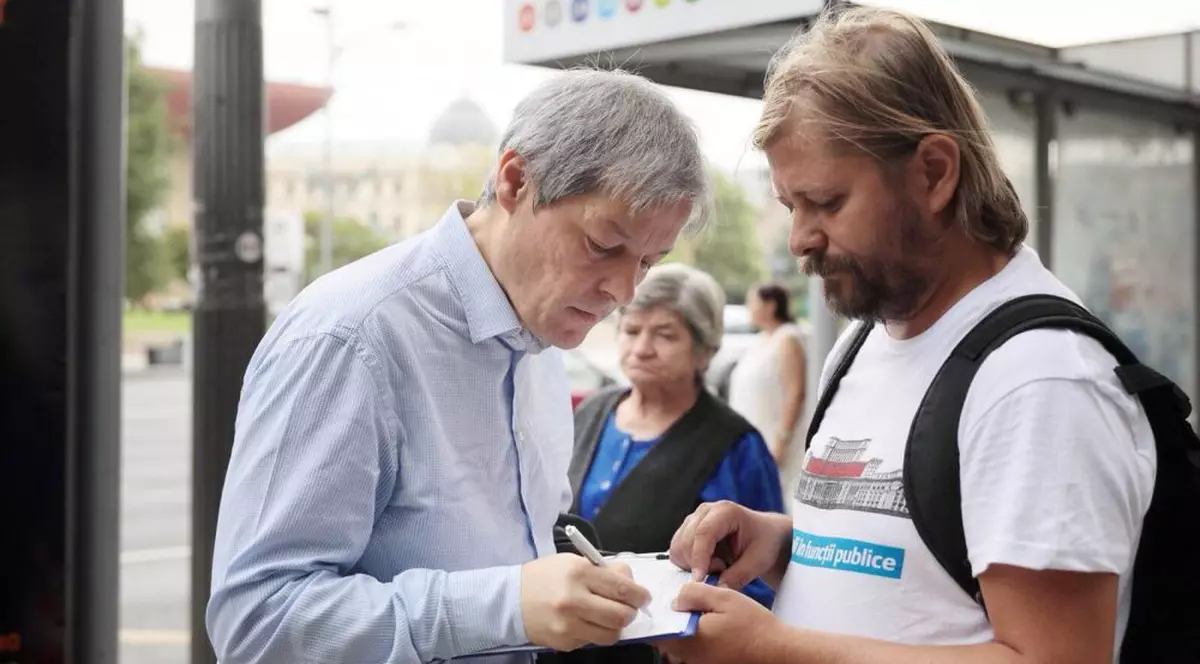 Dacian Cioloş, despre iniţiativa "Fără penali în funcţii publice": "Un Parlament condus de un condamnat penal definitiv va respinge această iniţiativă"