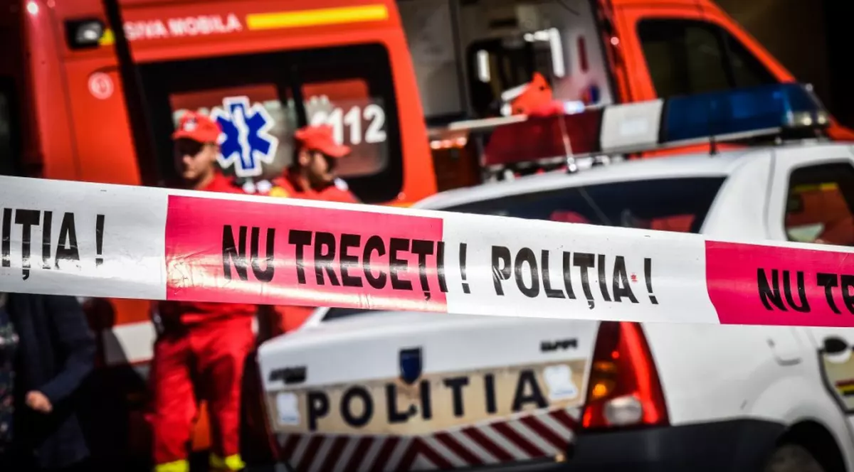 O prostituată a fost găsită moartă în cadă. Prima versiune a anchetatorilor