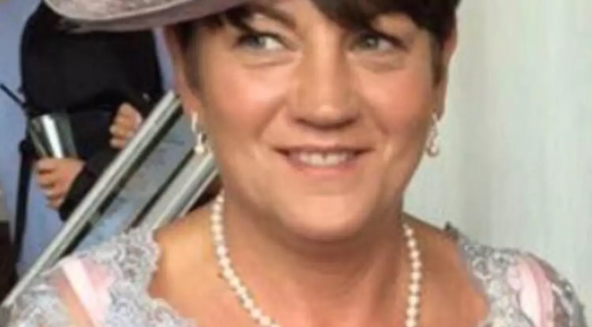 O femeia s-a sinucis după ce soțul, fratele și fiul ei și-au luat viața