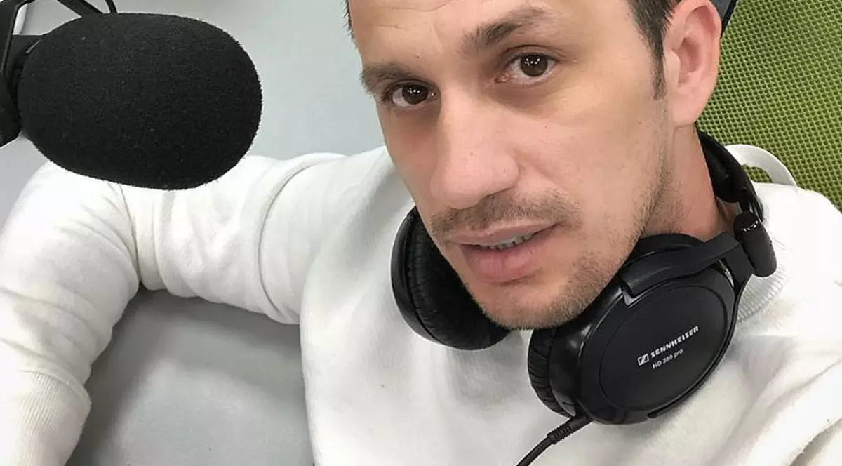 Versurile scrise de Flick, la patru ani de la moartea bunicii lui