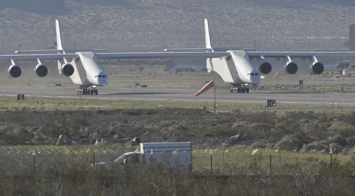 Stratolaunch