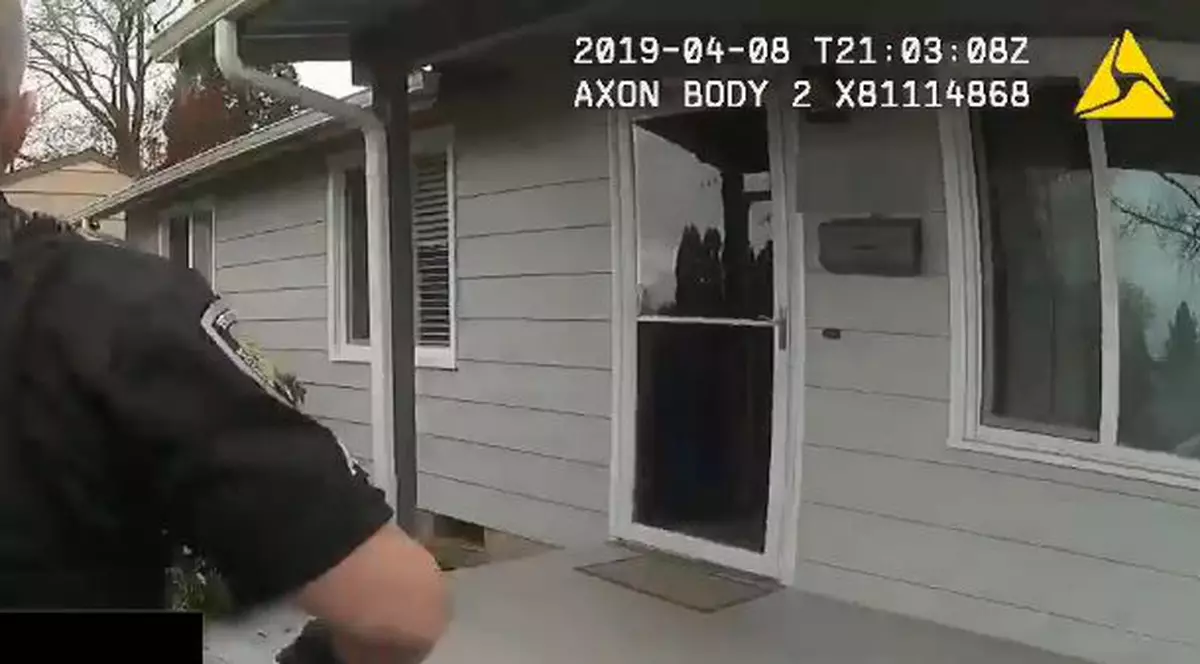 Peste ce au dat în casă polițiștii care au fost chemați la un jaf | VIDEO