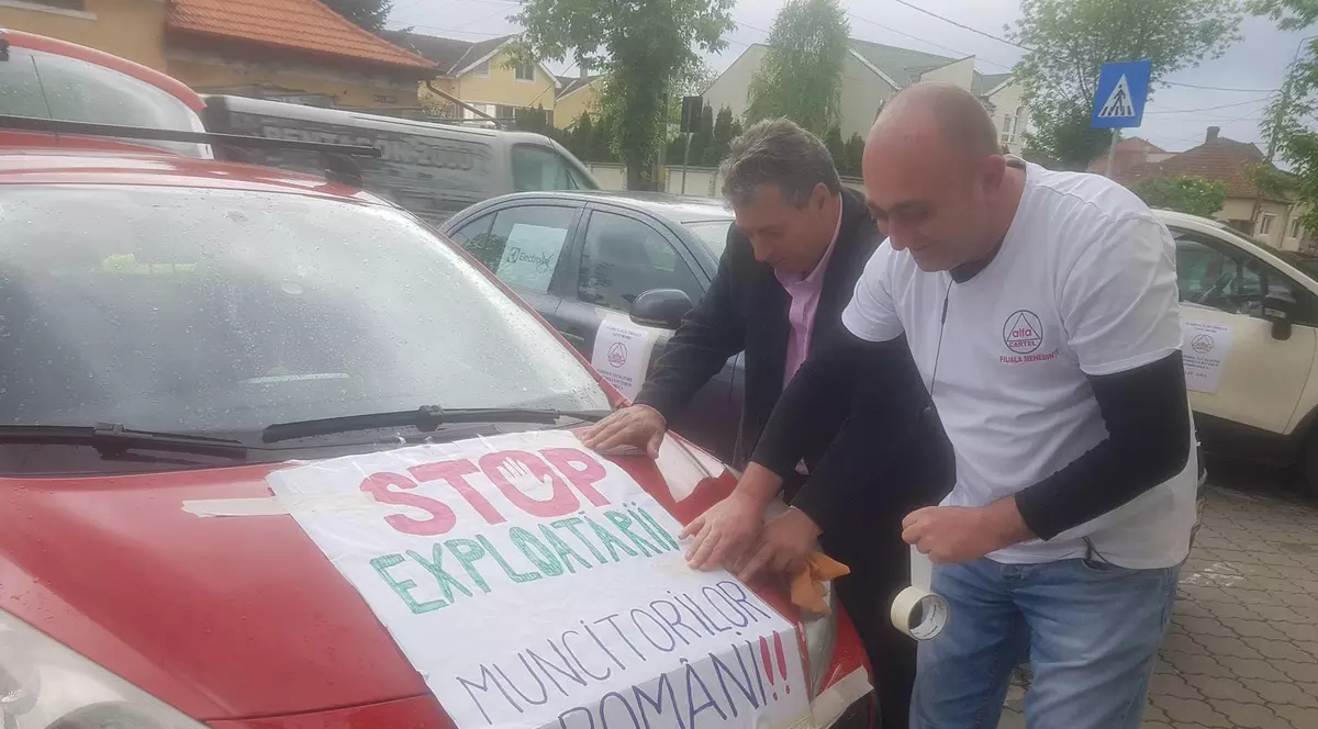 Grevişti de la Electrolux la Ambasada Suediei