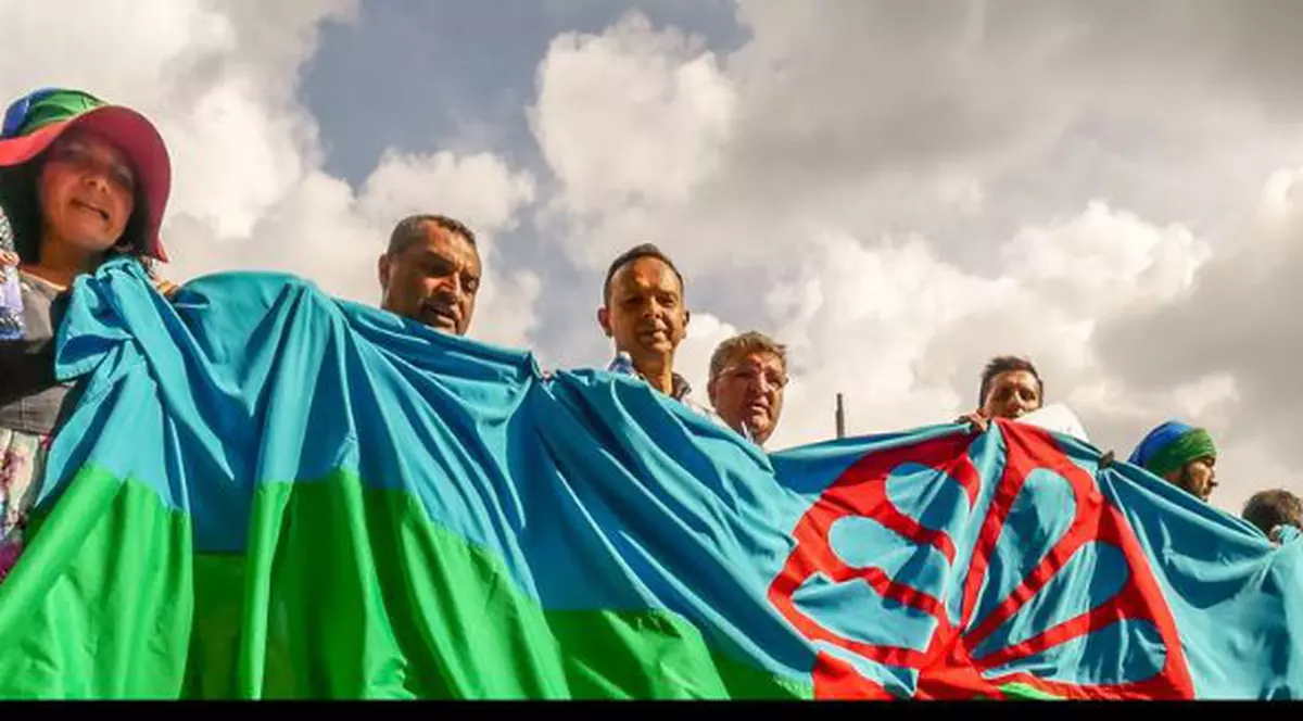 Marş în Capitală de Ziua internaţională a rezistenţei romilor