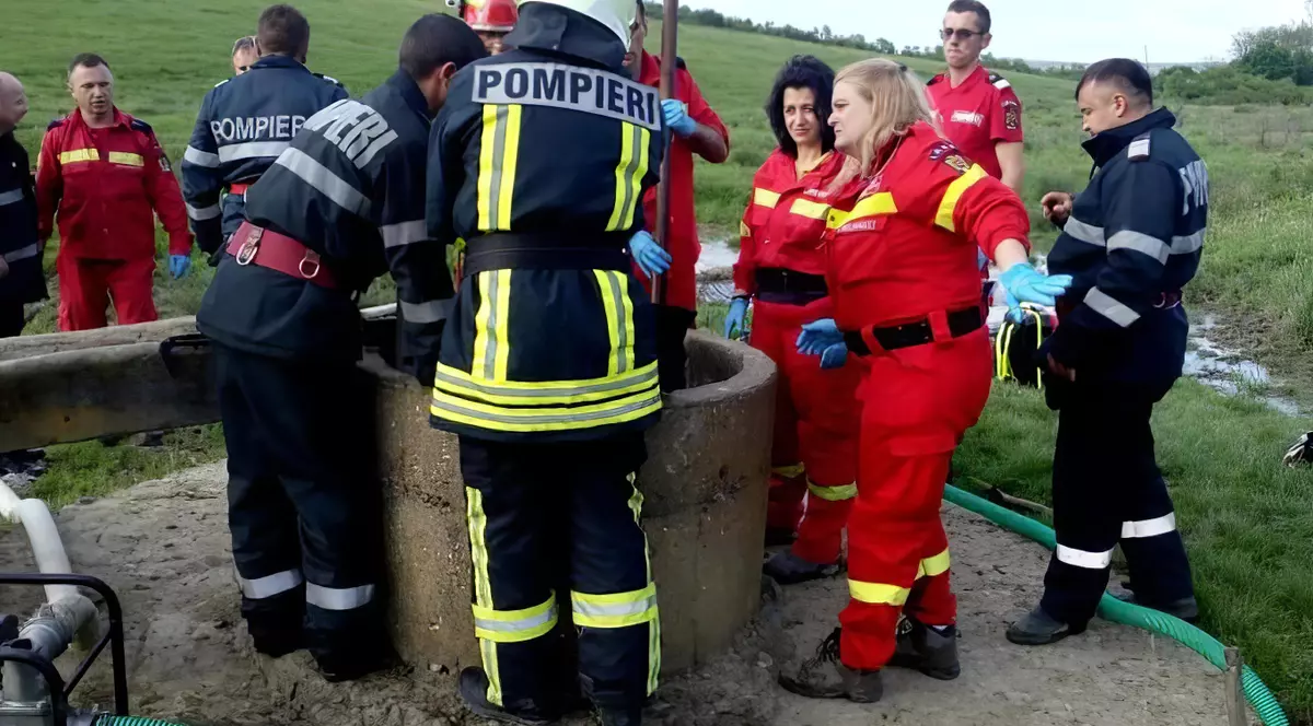 Copilul de 7 ani, căzut într-o fântână din Sălaj, s-a stins din viață