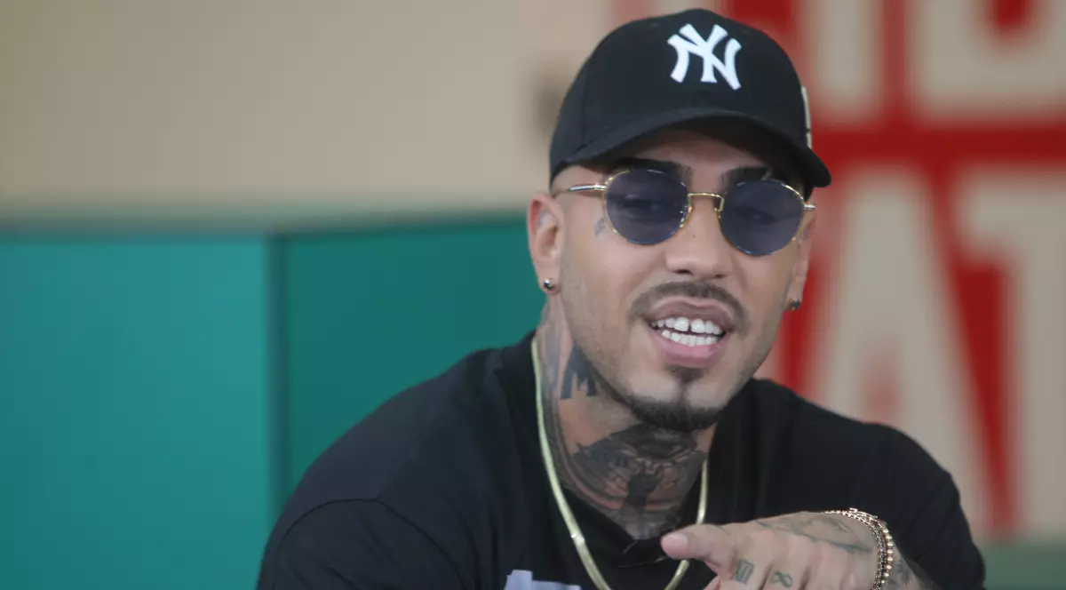 INSTASTORY/ La 35 de ani, Alex Velea se declară împlinit pe toate planurile