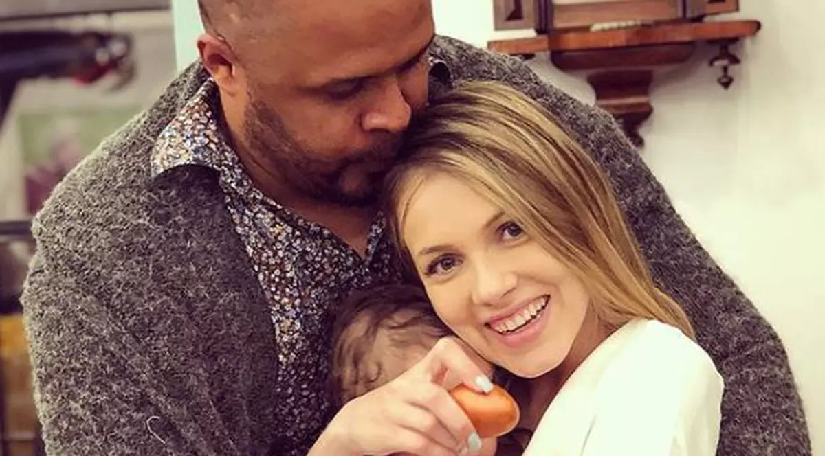 Cea mai frumoasă fotografie de la botezul fetiței lui cabral și a Andreei Ibacka. Namiko e scumpă foc