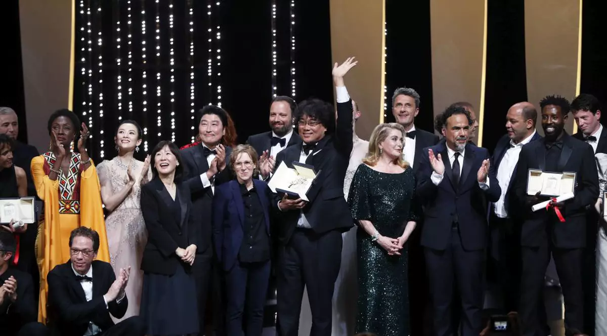 Filmul „Parasite” a câștigat trofeul Palme d'Or la Cannes 2019