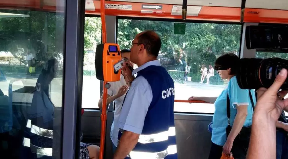 STB lucrează la Sistemul Automat de Taxare, în weekend, iar unii deținători de carduri de călătorie vor fi afectați. Cum vor acționa echipele de controlori în cele două zile