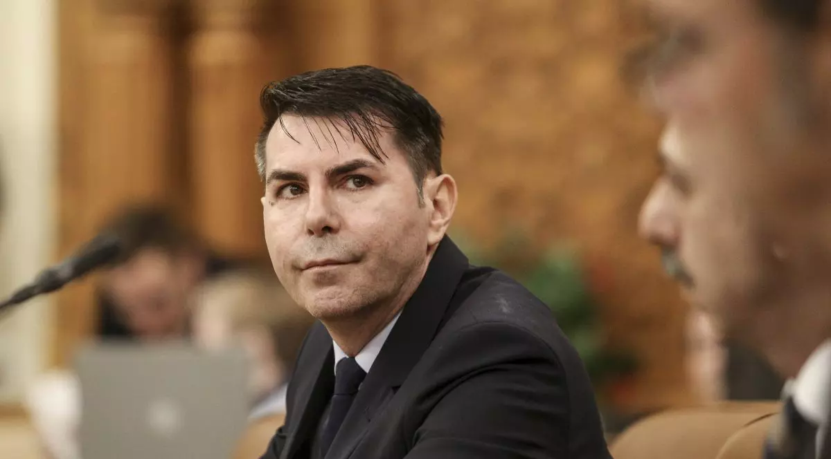 Klaus Iohannis a semnat demisia lui Gheorghe Stan din funcţia de procuror. Fostul şef al Secţiei Speciale, votat judecător CCR, de către Parlament