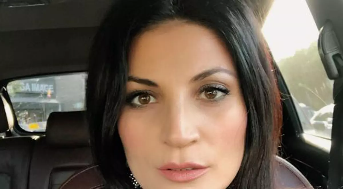 Cum se distrează Ioana Ginghină după separarea de soț. În ce ipoistază s-a fotografiat