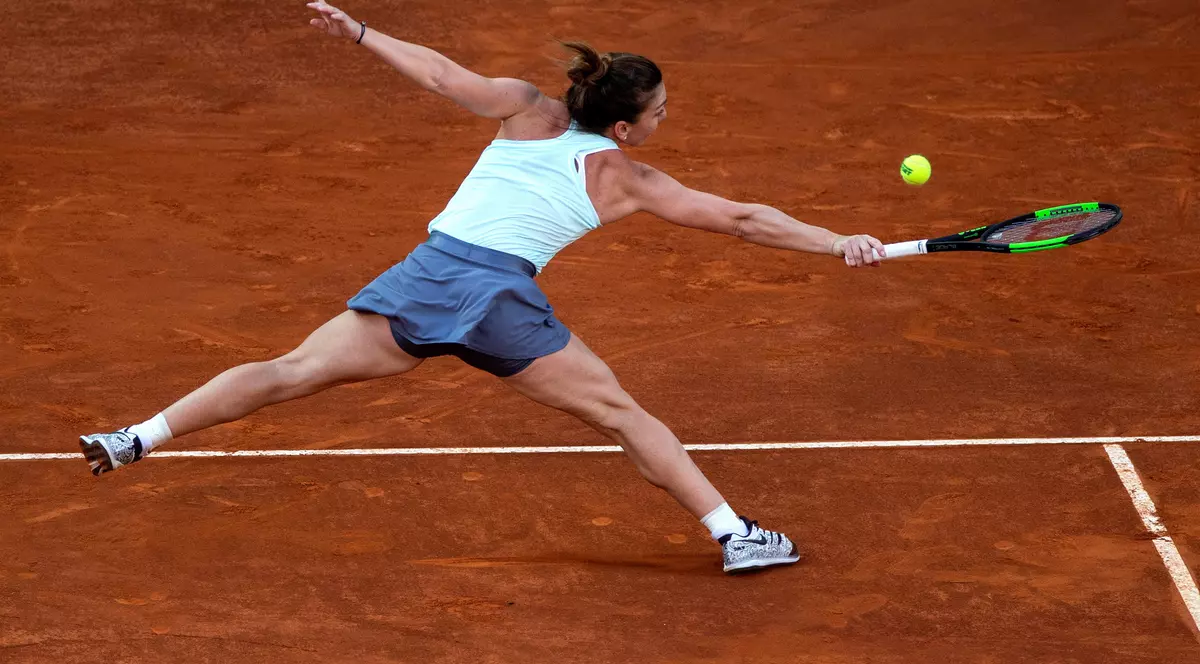Simona Halep, discurs cu zâmbetul pe buze după finala pierdută la Madrid: "Mi-ai luat două finale, dar sper să mă pot revanșa"