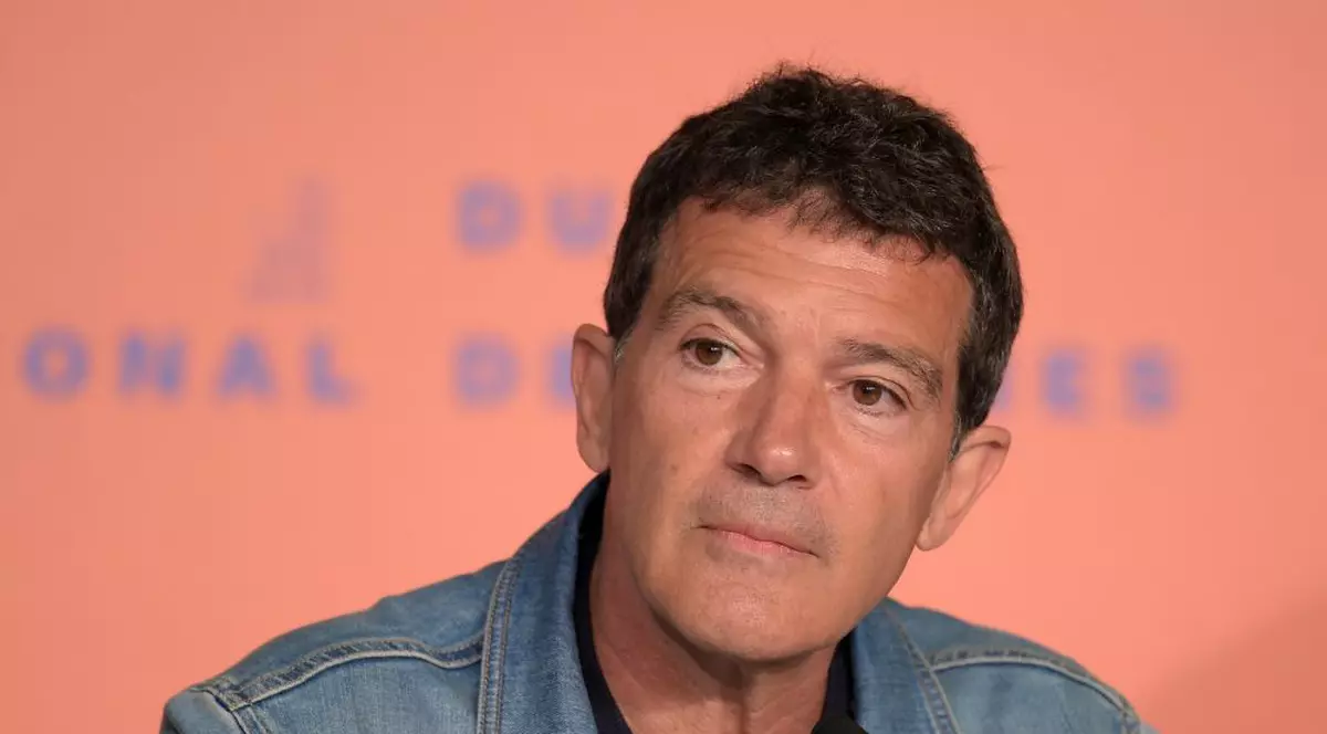 FOTO | Antonio Banderas, mărturisire la doi ani după ce a suferit un infarct: "Într-un fel, m-am reinventat"