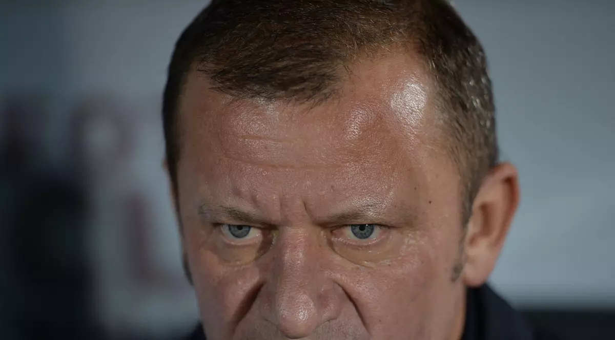 INTERVIU | Dorinel Munteanu, fost antrenor la CFR Cluj și FCSB, crede că ardelenii nu mai pot rata titlul de campioană: ”E gata de două etape!”