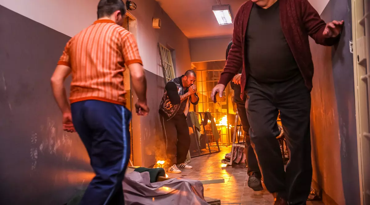 Bebe Cotimanis se roagă și cere iertare, în biserică