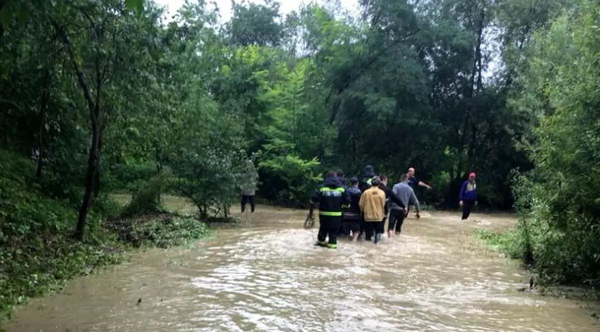 Cod roșu de inundații pe râuri din județele Timiș și Arad