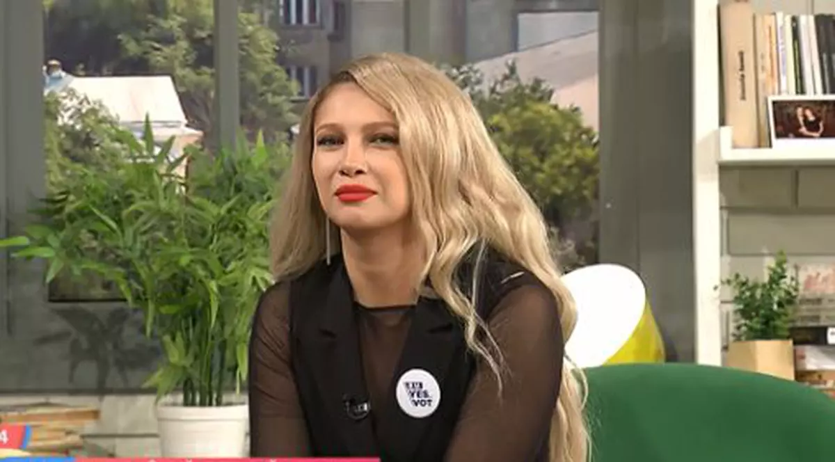 Lora, provocată de Jorge să facă testul de sarcină | FOTO