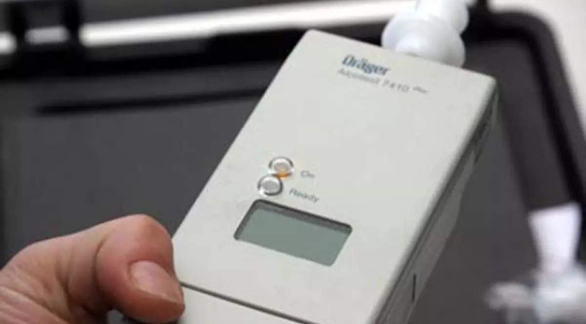 Motivul pentru care un șofer oprit în trafic a rămas fără permis