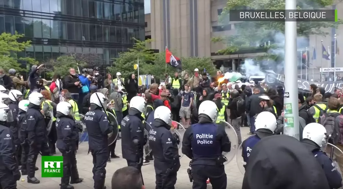 Protest al vestelor galbene în Bruxelles, în ziua alegerilor europarlamentare