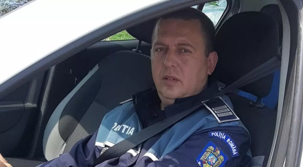 Un polițist aflat în timpul liber a prins un hoț care a tâlhărit un bătrân