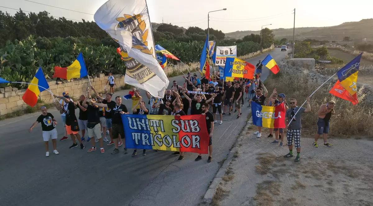 Fanii români au povestit pentru Libertatea că au trăit momente de groază în Malta