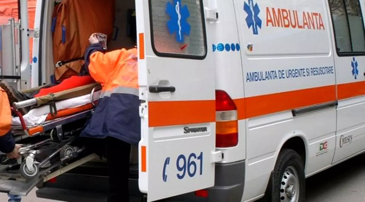 Angajat de la Ambulanța Gorj, dat afară pentru că a refuzat să transporte la spital victima unui accident