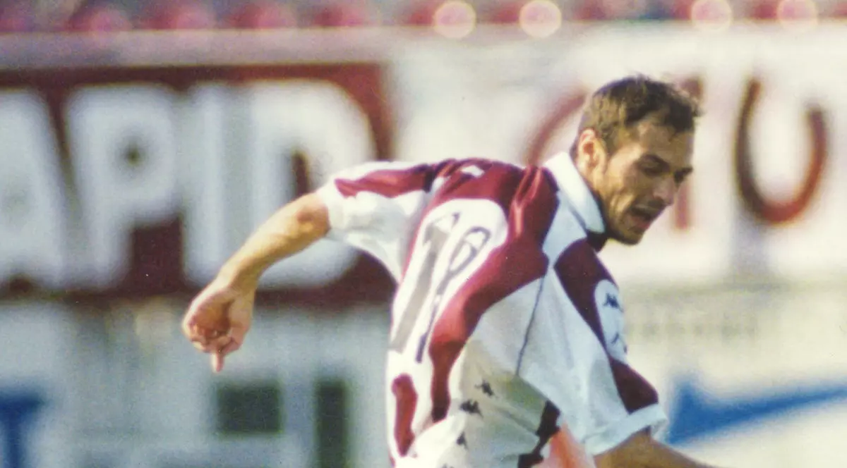 Bogdan Andone, în acțiune, în tricoul Rapidului