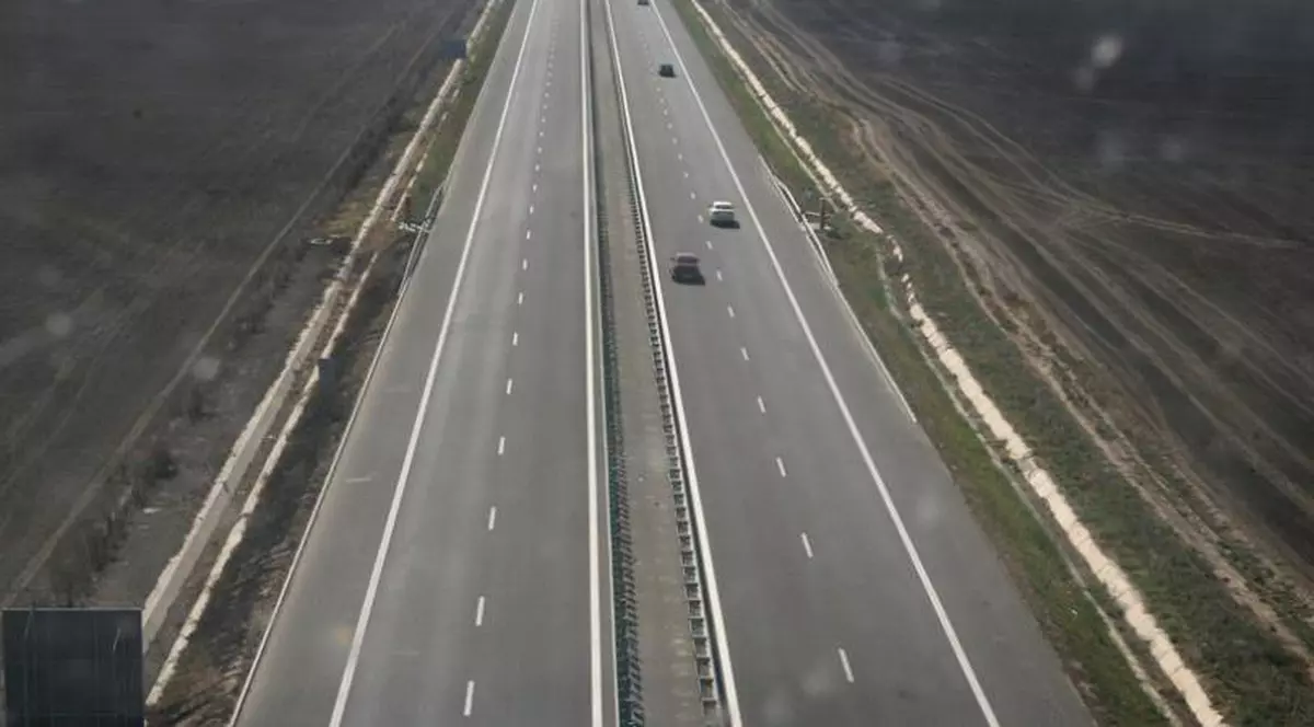 Autostrada Târgu Mureș-Iași, declarată obiectiv strategic în următoarea ședință CSAT