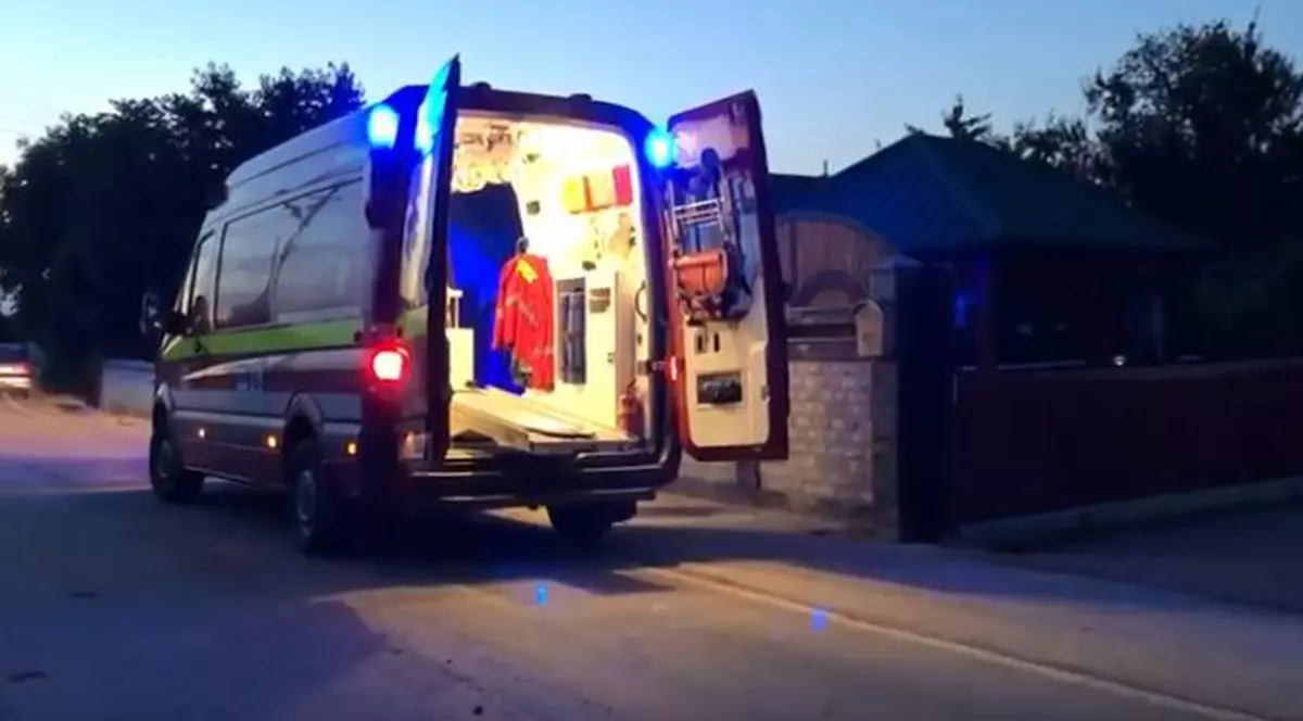 Un primar din Botoşani, în stare gravă la spital după ce i-a explodat cazanul de ţuică în faţă