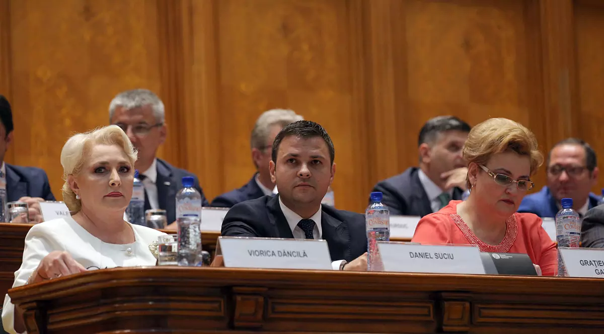 Ludovic Orban, optimist în privinţa şanselor moţiunii de cenzură: "Sunt oameni care, deşi nu au semnat, ne-au promis că vor vota!"