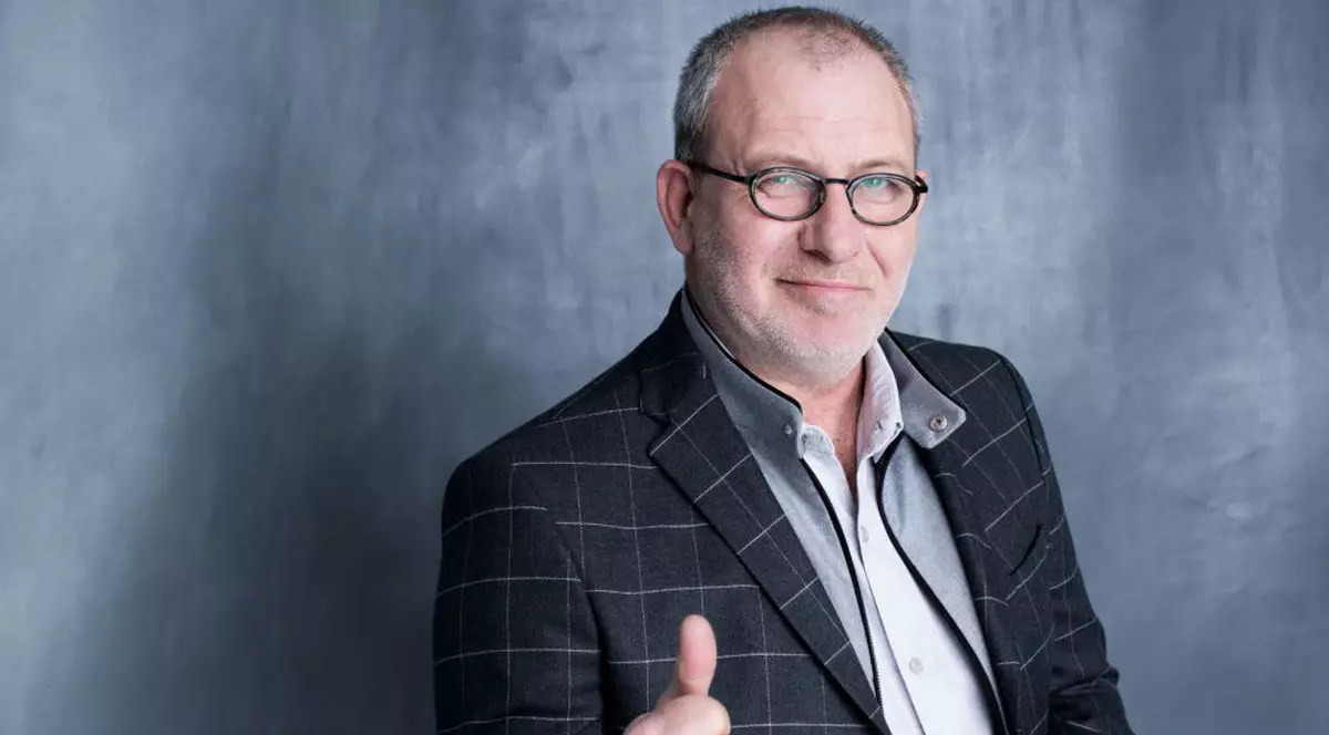 Florin Busuioc i-a invitat pe medicii care i-au salvat viața la spectacolul în timpul căruia a suferit un infarct: "Vreau să le mulţumesc"