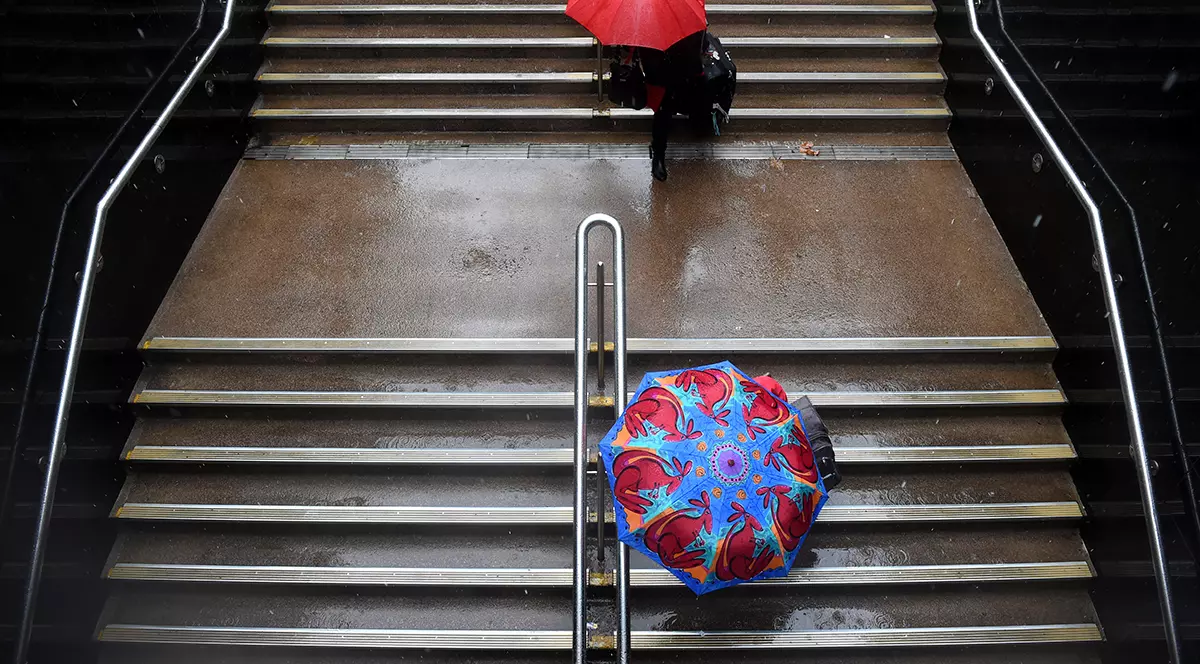 Avertizare meteo nowcasting: Cod portocaliu de ploi torențiale în București, în următoarea oră!