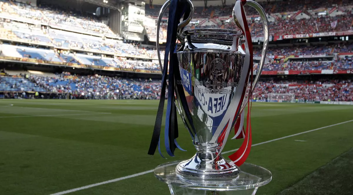 Cum s-a luptat un jurnalist să fondeze Liga Campionilor și nu s-a lăsat bătut până când nu a reușit. În seara aceasta, Tottenham și Liverpool se bat pentru trofeu!