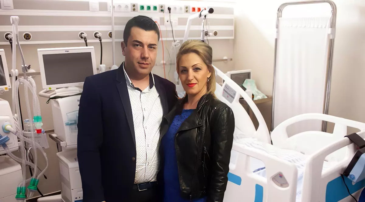 Șefa achizițiilor de la Spitalul Județean Ilfov a cumpărat pături de la firma iubitului ei. Societatea fusese înființată cu nici o lună înainte de contract!