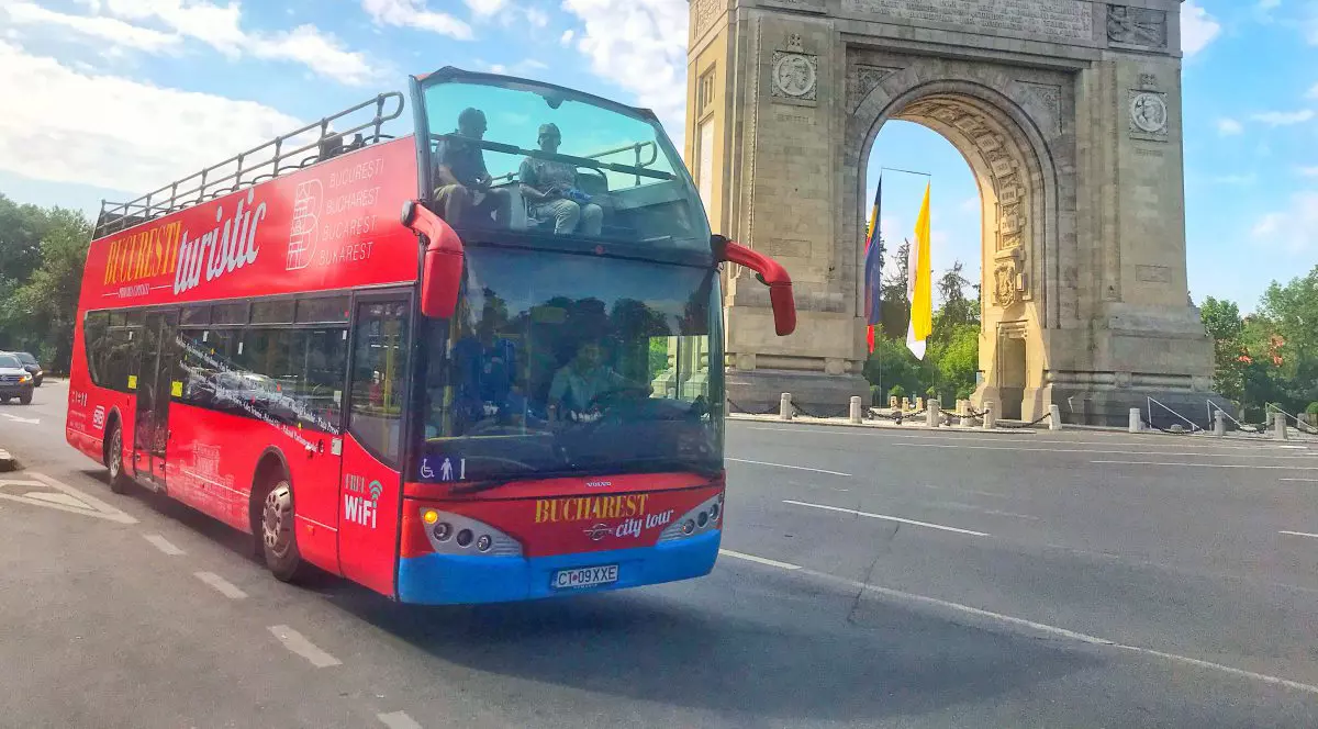 Compania Municipală Turistică Bucureşti dă un contract de peste 340.000 de lei către un beneficiar secret