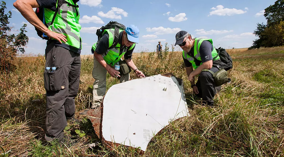 Olanda va judeca patru suspecți în doborârea avionului MH17, doborât în 2014 în Ucraina de est