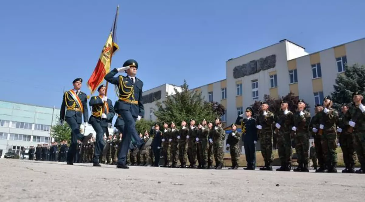Ministrul Apărării din Republica Moldova, despre criza politică