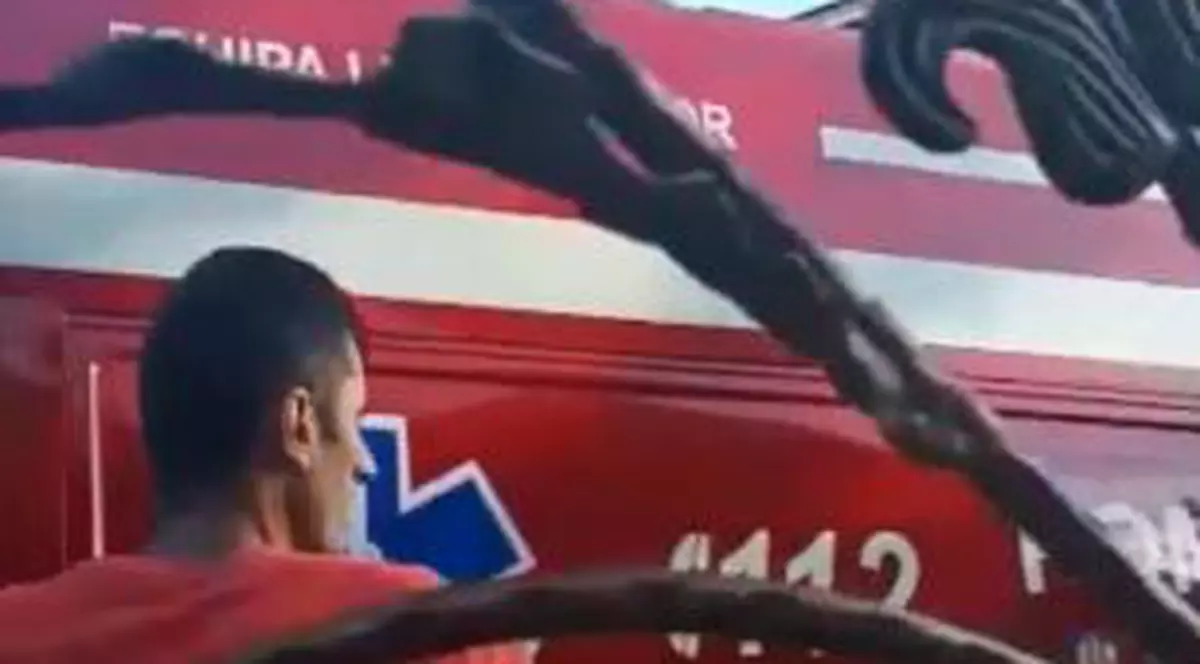 Polițistă însărcinată, lovită în burtă în timpul unei intervenții în Argeș