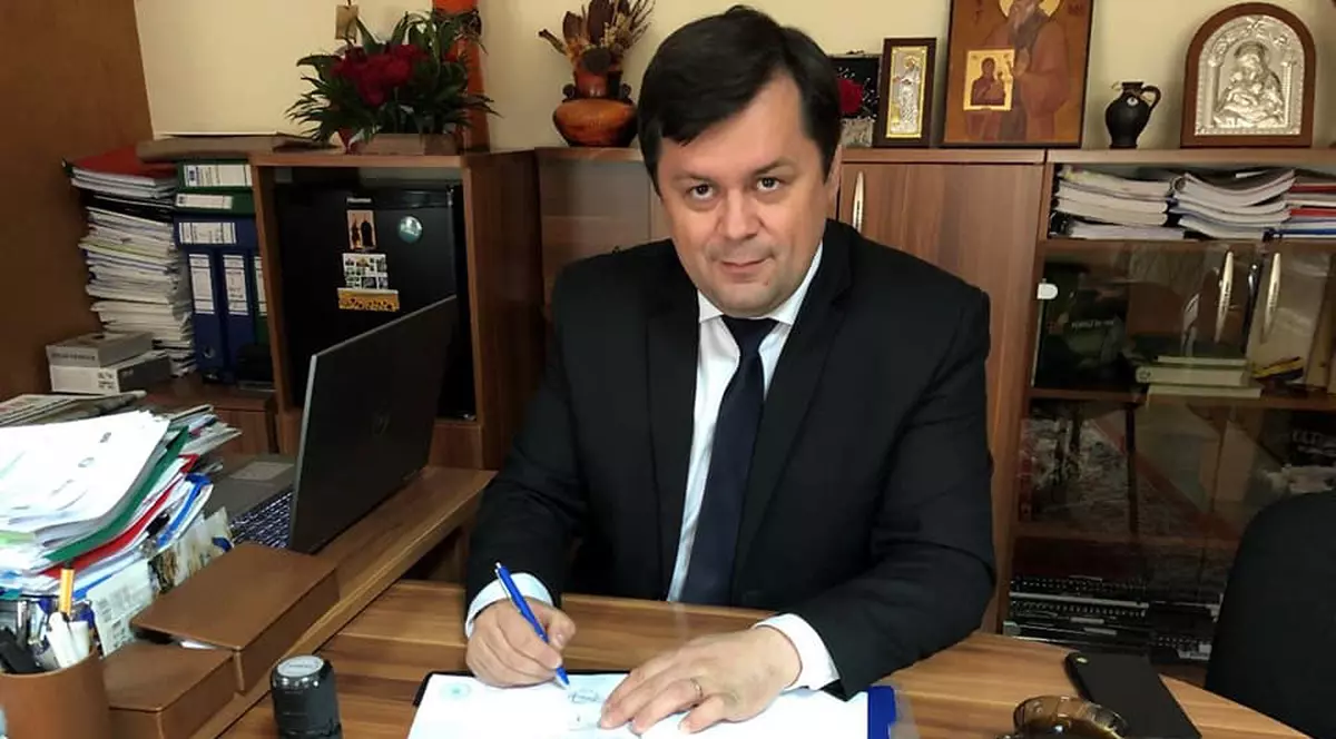 Primarul liberal din Târgu-Jiu cere demisia lui Orban, după declarațiile liderului PNL despre impozitarea IT-iștilor: „Înscrie partidul într-un concurs imbecil declanșat de PSD și ALDE”