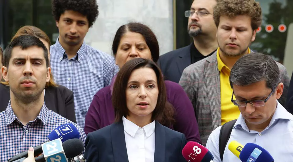 Maia Sandu, tot nemulțumită după deciziile Curții Constituționale: ”CC își continuă delirul, le solicit demisiile imediat”