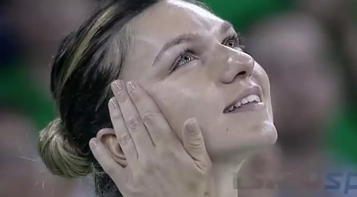 Simona Halep a plâns la Cluj-Napoca. Ce a emoționat-o pe sportivă