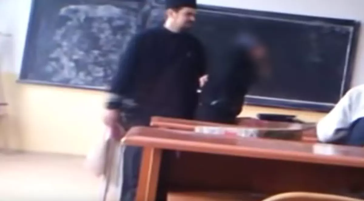 Un preot din Suceava, acuzat c-ar avea amantă, a fost mutat în altă parohie