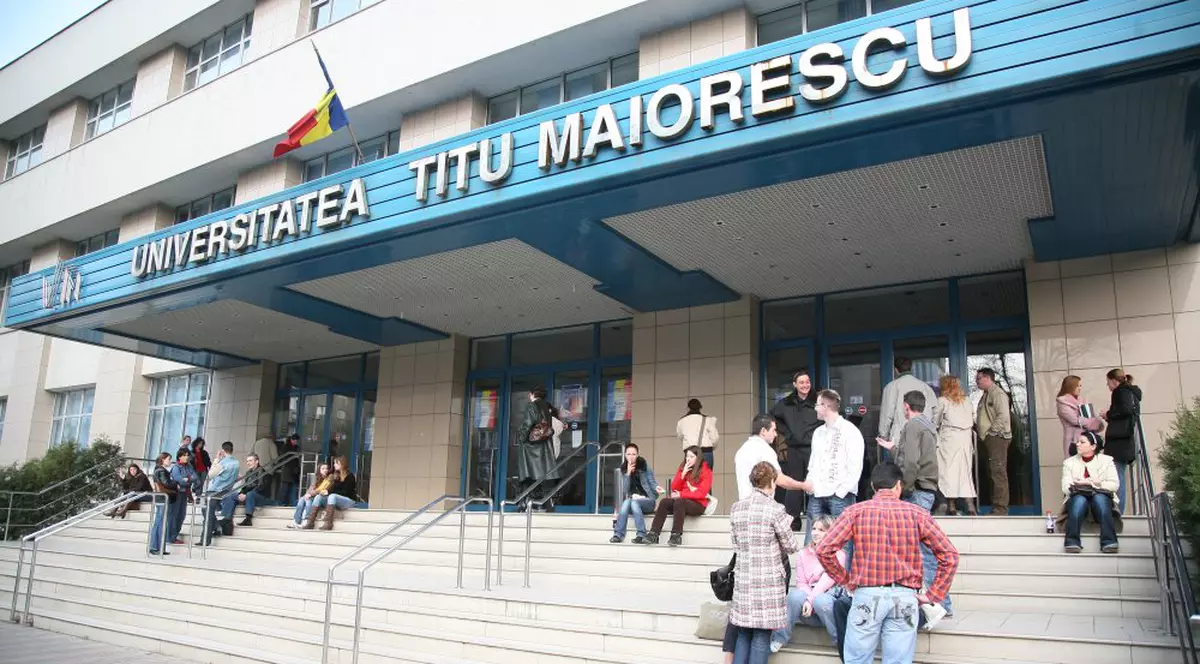 Președintele Universității Titu Maiorescu reținut