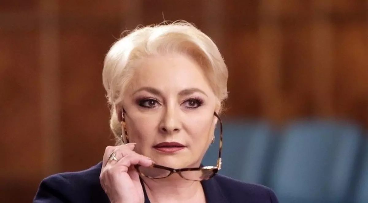 Dăncilă anunță că Guvernul va discuta în primă lectură legalizarea serviciilor de transport alternativ. Viorica Dăncilă