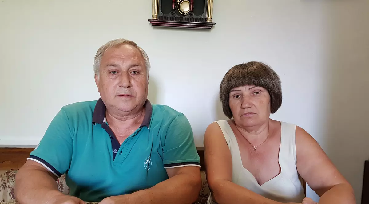 Doi pensionari din București au plătit 9.900 de lei unei avocate pentru a-i reprezenta într-un dosar, dar au fost înșelați